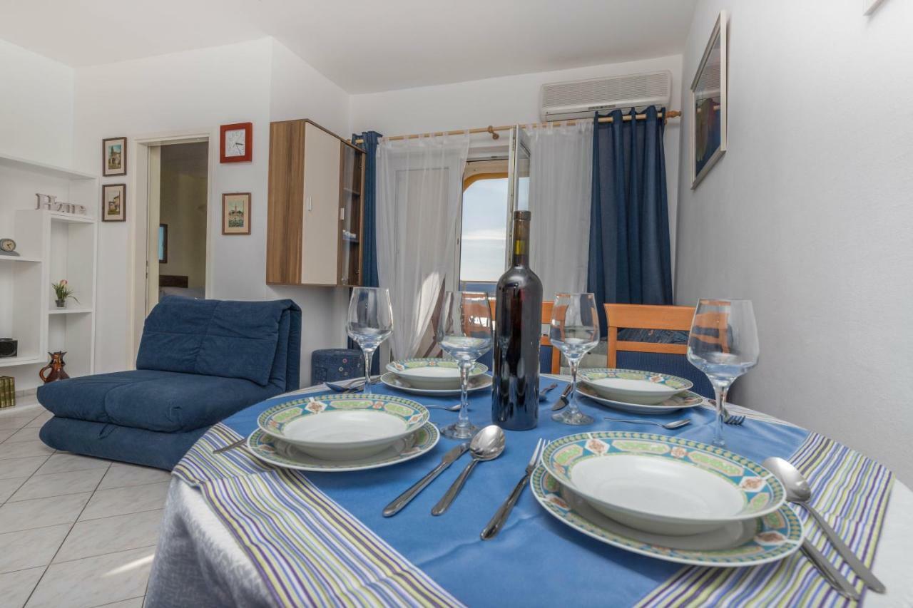 Apartmani Adria Lila Crikvenica Dramalj Exterior foto