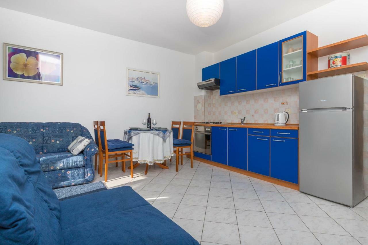 Apartmani Adria Lila Crikvenica Dramalj Exterior foto