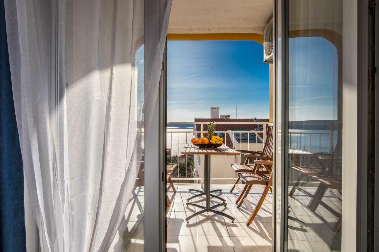 Apartmani Adria Lila Crikvenica Dramalj Exterior foto